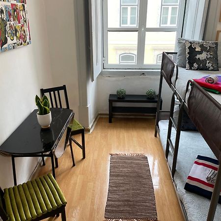 Chiado Home Lisbon Bagian luar foto